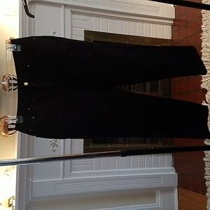 Black cropped pants